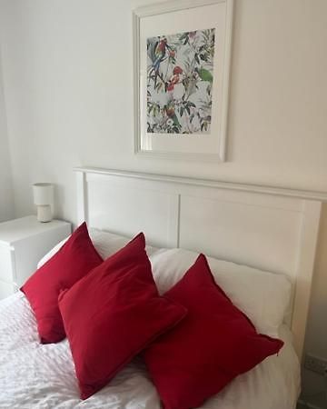 Glenbervie - Beautifully Refurbished, Self-Contained Apartment Dunfermline Ngoại thất bức ảnh